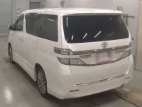 Toyota VELLFIRE лот № 30060 оценка 4  с аукциона в Японии 5