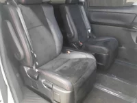 Toyota VELLFIRE лот № 30060 оценка 4  с аукциона в Японии 9