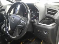 Toyota VELLFIRE лот № 30061 оценка 4  с аукциона в Японии 6