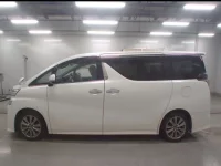 Toyota VELLFIRE лот № 30061 оценка 4  с аукциона в Японии 3