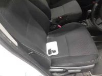 Toyota VITZ лот № 30063 оценка 3.5  с аукциона в Японии 7