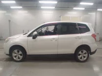 Subaru FORESTER лот № 30064 оценка 4  с аукциона в Японии 3