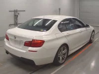 BMW 5-Series лот № 38121 оценка 4.5  с аукциона в Японии 1