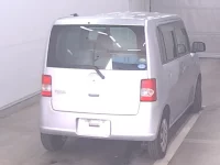 Toyota PIXIS SPACE лот № 3501 оценка 3  с аукциона в Японии 3