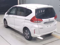 Honda FREED лот № 30003 оценка 3  с аукциона в Японии 5