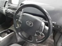Toyota PRIUS лот № 10547 оценка 4  с аукциона в Японии 6