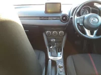 Mazda DEMIO лот № 30006 оценка 4.5  с аукциона в Японии 8