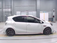 Toyota AQUA лот № 30008 оценка RA  с аукциона в Японии 2