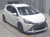 Toyota AQUA лот № 30008 оценка RA  с аукциона в Японии 4