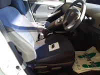 Toyota PRIUS лот № 30010 оценка 3.5  с аукциона в Японии 7