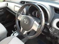 Toyota VITZ лот № 30012 оценка 3  с аукциона в Японии 6