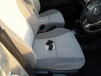 Toyota VITZ лот № 30012 оценка 3  с аукциона в Японии 7