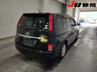 Toyota ISIS лот № 5017 оценка 3.5  с аукциона в Японии 4