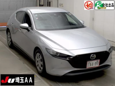 Mazda MAZDA3  с аукциона в Японии