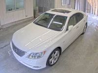 Lexus LS лот № 3354 оценка 4  с аукциона в Японии 3