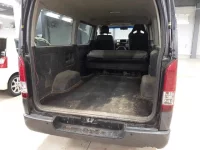 Toyota HIACE VAN лот № 30076 оценка 3  с аукциона в Японии 8