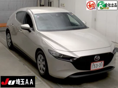 Mazda MAZDA3  с аукциона в Японии