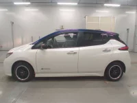 Nissan LEAF лот № 10565 оценка 3.5  с аукциона в Японии 3