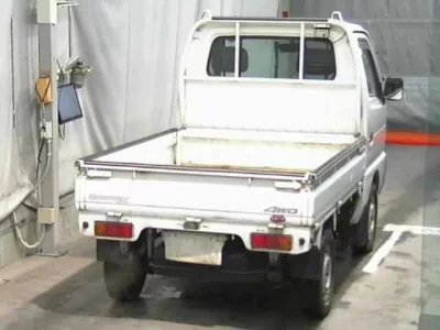 Suzuki CARRY TRUCK  с аукциона в Японии