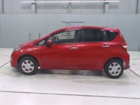 Nissan NOTE лот № 30018 оценка 4  с аукциона в Японии 3