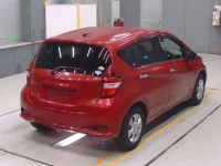 Nissan NOTE лот № 30018 оценка 4  с аукциона в Японии 1