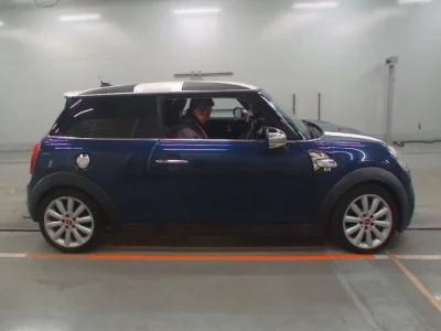 BMW MINI  с аукциона в Японии