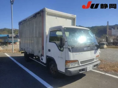 Isuzu ELF  с аукциона в Японии