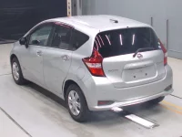 Nissan NOTE лот № 30019 оценка 3.5  с аукциона в Японии 5