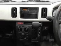 Suzuki ALTO VAN лот № 3047 оценка 4  с аукциона в Японии 8