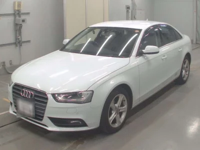 Audi A4  с аукциона в Японии