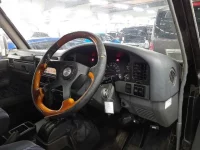 Toyota LAND CRUISER PRADO лот № 30086 оценка R  с аукциона в Японии 6