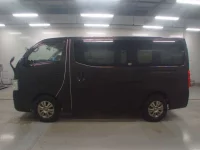 Nissan CARAVAN VAN лот № 30084 оценка 3  с аукциона в Японии 3