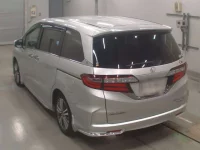 Honda ODYSSEY лот № 30083 оценка 4.5  с аукциона в Японии 5