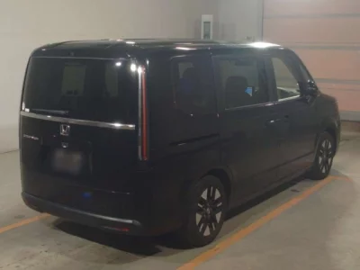 Honda STEP WAGON  с аукциона в Японии
