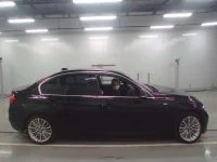BMW 3-Series лот № 38148 оценка 3.5  с аукциона в Японии 2