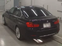 BMW 3-Series лот № 38148 оценка 3.5  с аукциона в Японии 5
