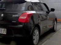 Suzuki SWIFT лот № 3051 оценка 3  с аукциона в Японии 4