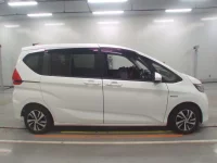 Honda FREED лот № 30089 оценка 3.5  с аукциона в Японии 2