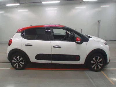 Citroen C3  с аукциона в Японии