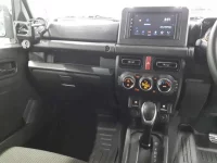 Suzuki JIMNY SIERRA лот № 30091 оценка 4  с аукциона в Японии 8