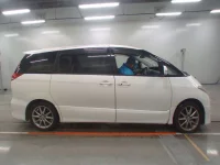 Toyota ESTIMA лот № 30095 оценка 3.5  с аукциона в Японии 2