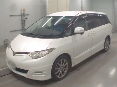 Toyota ESTIMA  с аукциона в Японии