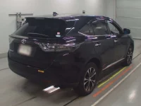 Toyota HARRIER лот № 30096 оценка 3.5  с аукциона в Японии 1