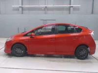 Toyota PRIUS лот № 30031 оценка 3.5  с аукциона в Японии 3