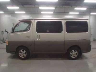 Nissan CARAVAN  с аукциона в Японии