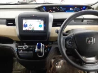 Honda FREED лот № 30098 оценка R  с аукциона в Японии 8