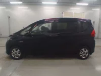 Honda FREED лот № 30098 оценка R  с аукциона в Японии 3