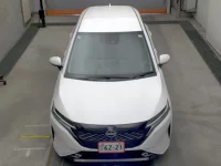 Nissan AURA лот № 3062 оценка 3.5  с аукциона в Японии 5