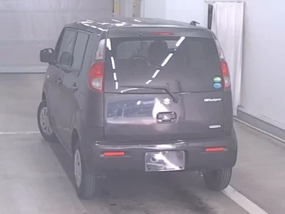 Suzuki MRWAGON