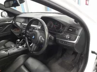 BMW 5-Series лот № 38163 оценка 4  с аукциона в Японии 6